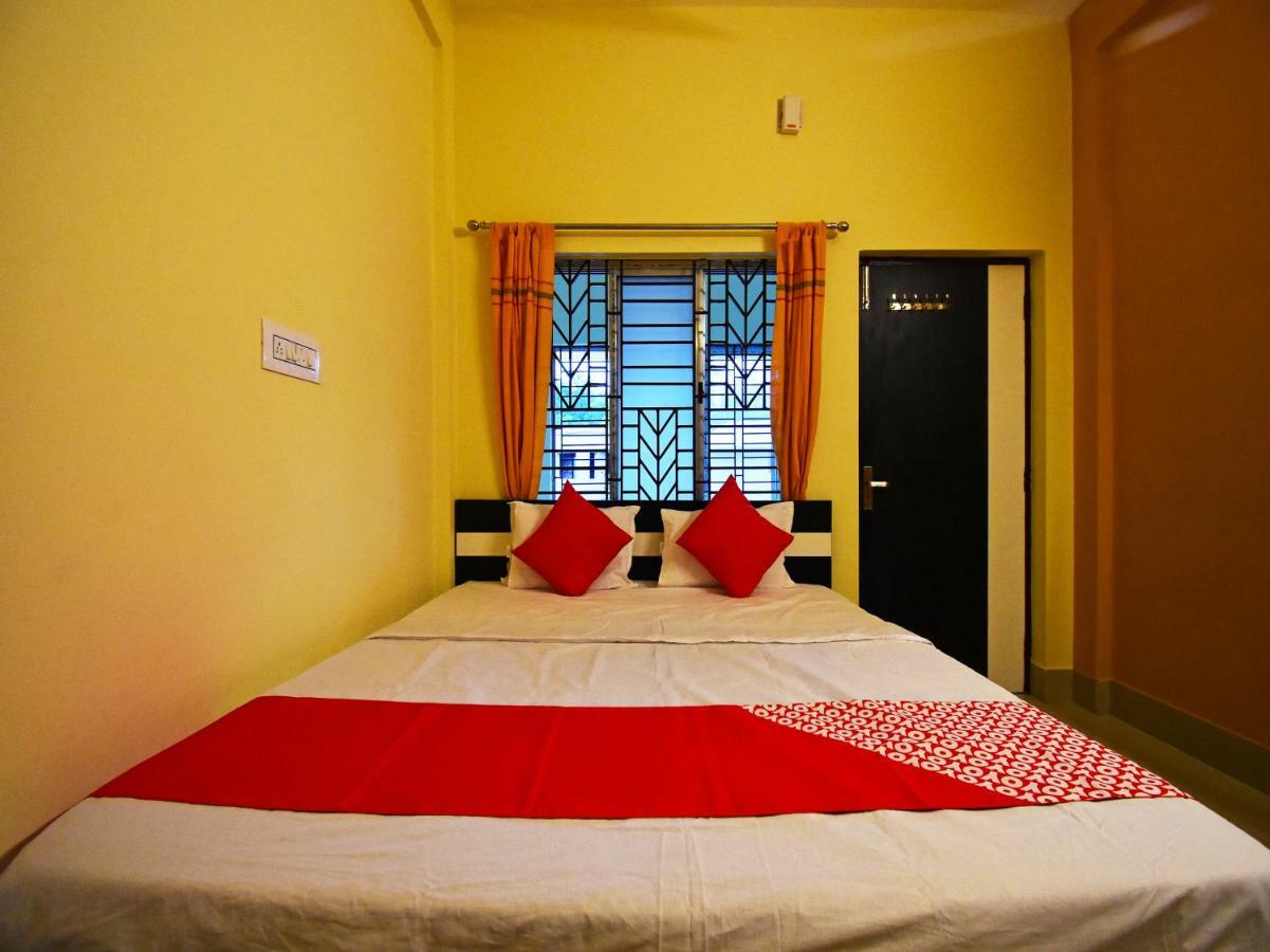 Oyo 43926 Sanchari Atithi Nivas Hotel Bolpur Exterior photo